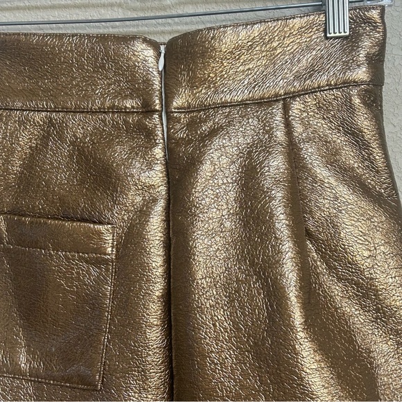 NWT Never A Wallflower Women’s XS Gold Metallic Coated Patch Skirt Holiday - Picture 7 of 9